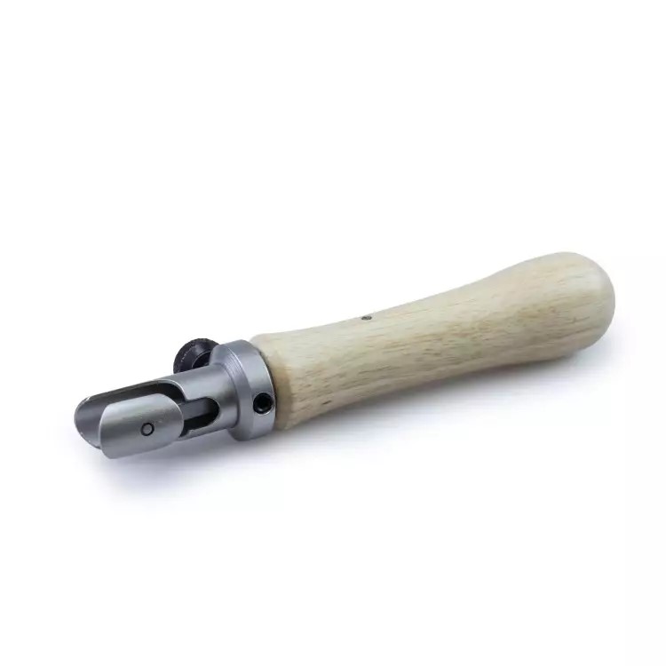 hand-vise-for-holding-rings-from-the-inside Designed for holding rings from the inside
Internal expanding mechanism for safe and stable grip
Ergonomic hand-held shape for comfort and control
Suitable for engraving, polishing, adjusting, and detailed work
Durable construction for daily professional use