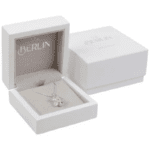 Berlīnes ECO rotu kastīte - Auskari/Auskariņi/Kulons Spīdīgi balts koks/gaiši pelēks velūra iekšpuse - Image 2